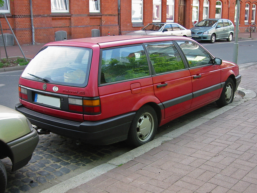 Volkswagen Passat B3: 6 фото