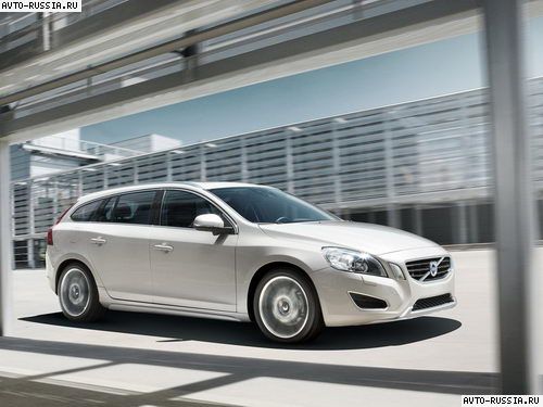 Volvo V60: 2 фото